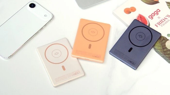Ultra-thin Magnetic Wireless Charging Power Bank